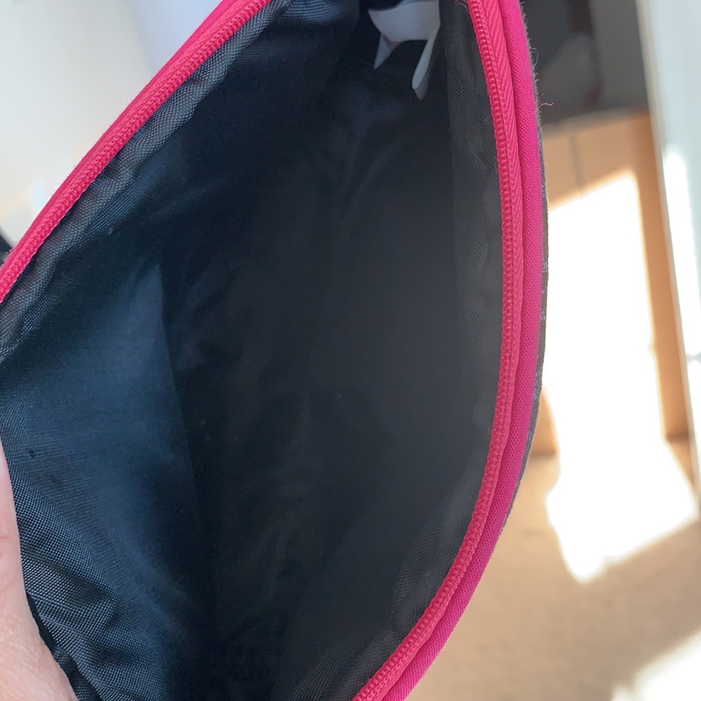 Cosmetic case - Picture 3 of 4